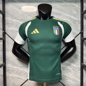 Italia entrenamiento Verde
